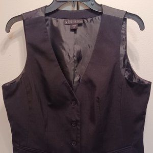 Attention Black Vest Size L